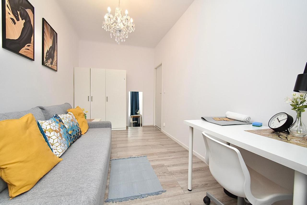 Rental Apartments Aleja Niepodleglosci Varsavia Esterno foto