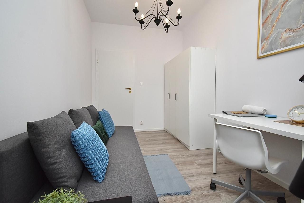 Rental Apartments Aleja Niepodleglosci Varsavia Esterno foto