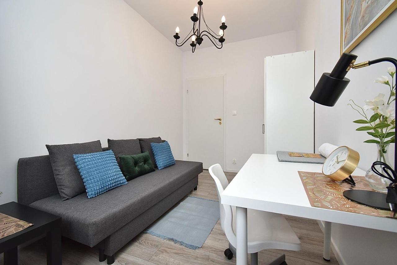 Rental Apartments Aleja Niepodleglosci Varsavia Esterno foto